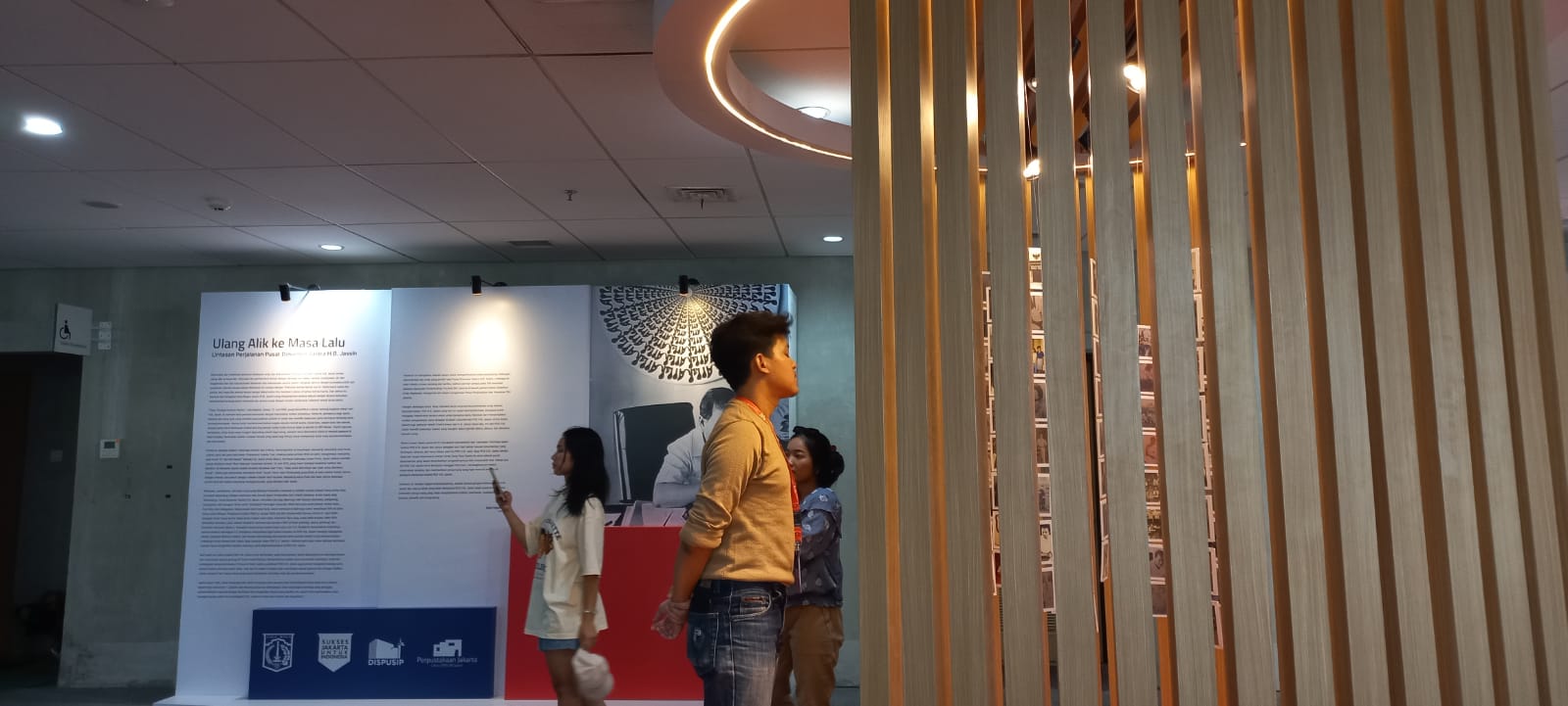 Pameran Ulang-Alik Ke Masa Lalu